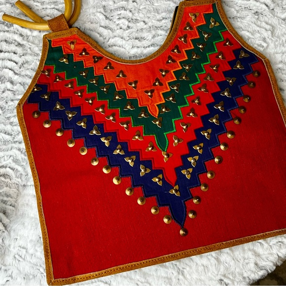 Aarong Bangladesh multi color gold highlights hand bag with bamboo handles - Picture 1 of 6